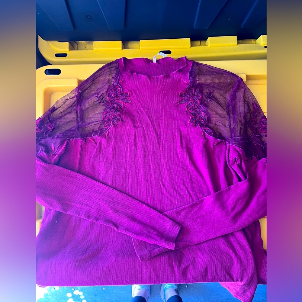 Elegant Free People Purple Lace Women's Top